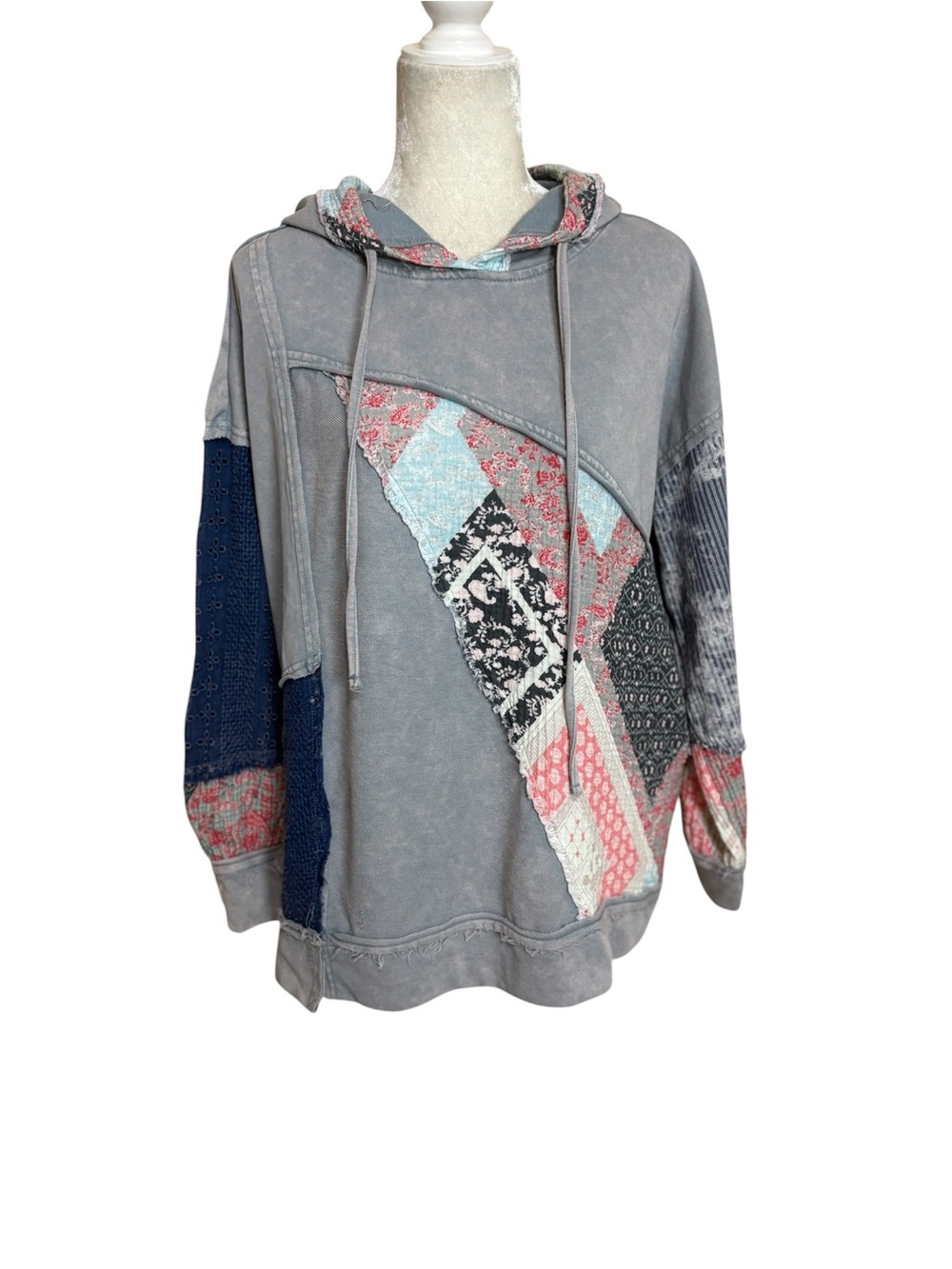 gimmicks by BKE Patchwork Gray Hoodie with Multicolor Accents Size Medium - Picture 2 of 13
